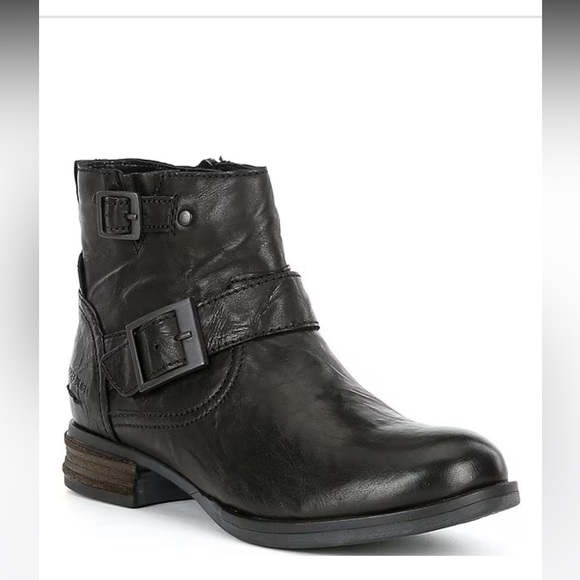 NWT Josef Seibel Black Leather European Ankle Booties